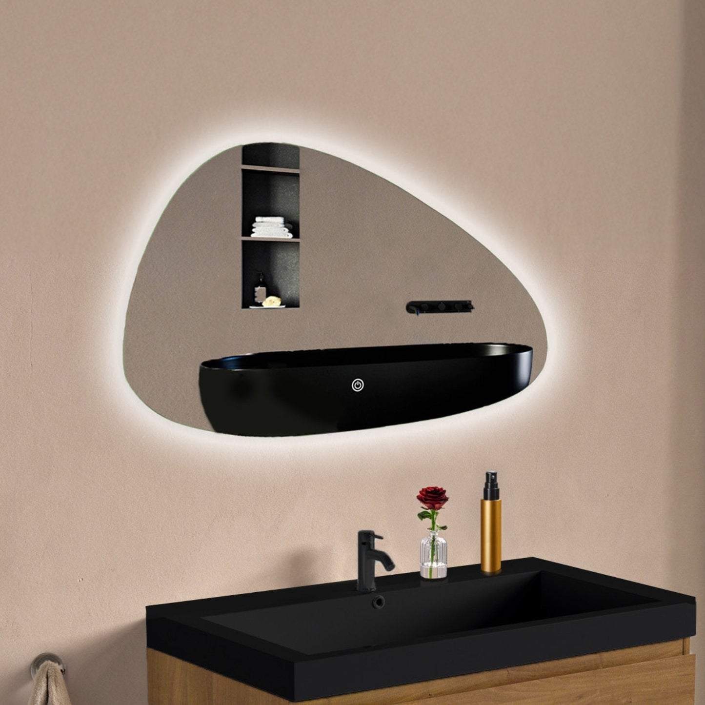 Miroir Asymétrique LED Bilbao - 80 cm